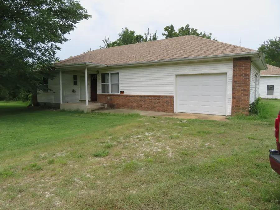 411 E 330th Road, Humansville, MO 65674 - #3