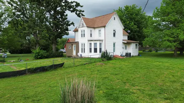 231 E Terrill Creek Road, Billings, MO 65610