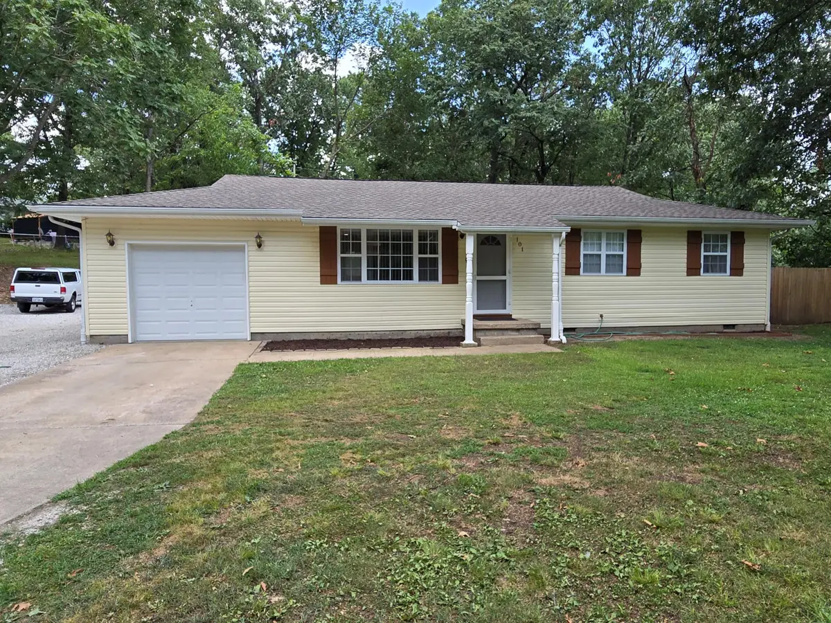 101 Red Oak Loop, Carl Junction, MO 64834 - #1