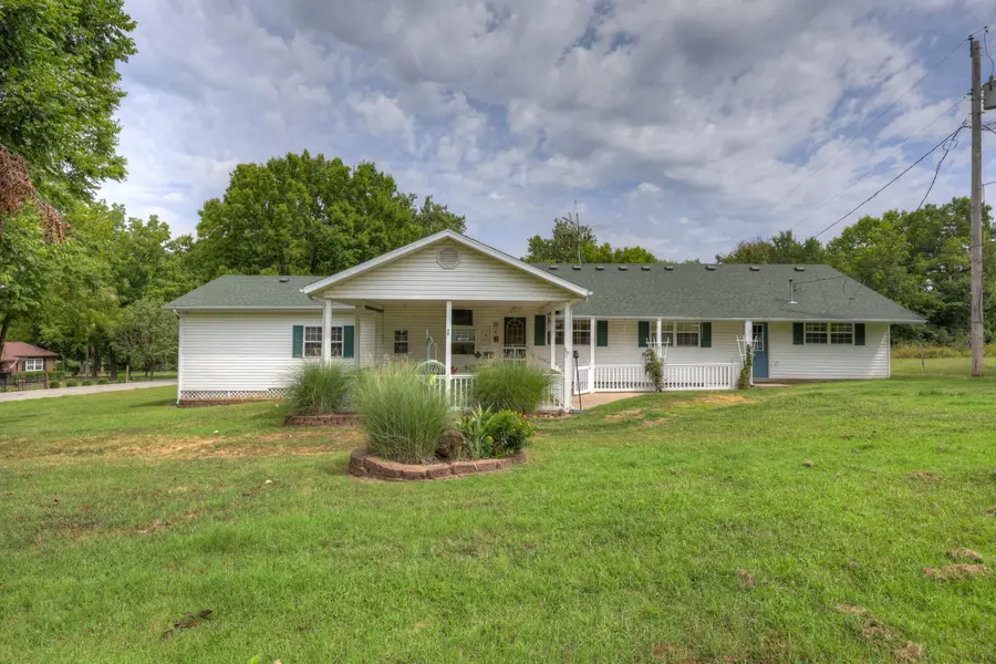 101 Third Street, Jasper, MO 64755 - #2