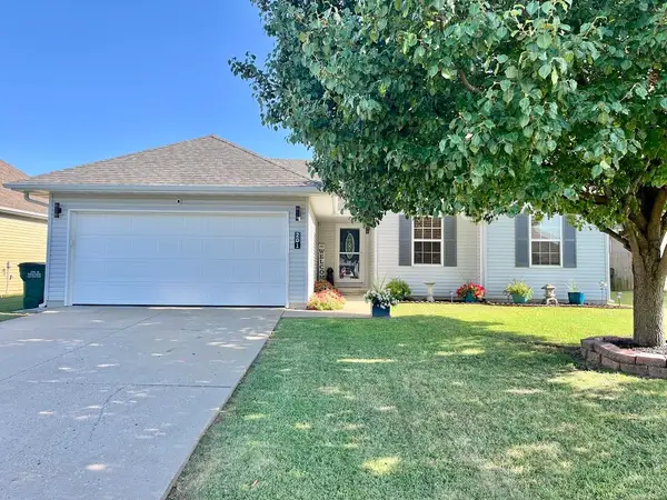 201 Prairie Lane, Monett, MO 65708