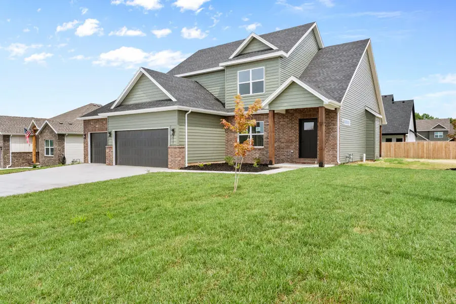 211 E Clayton Lane, Republic, MO 65738 - #2