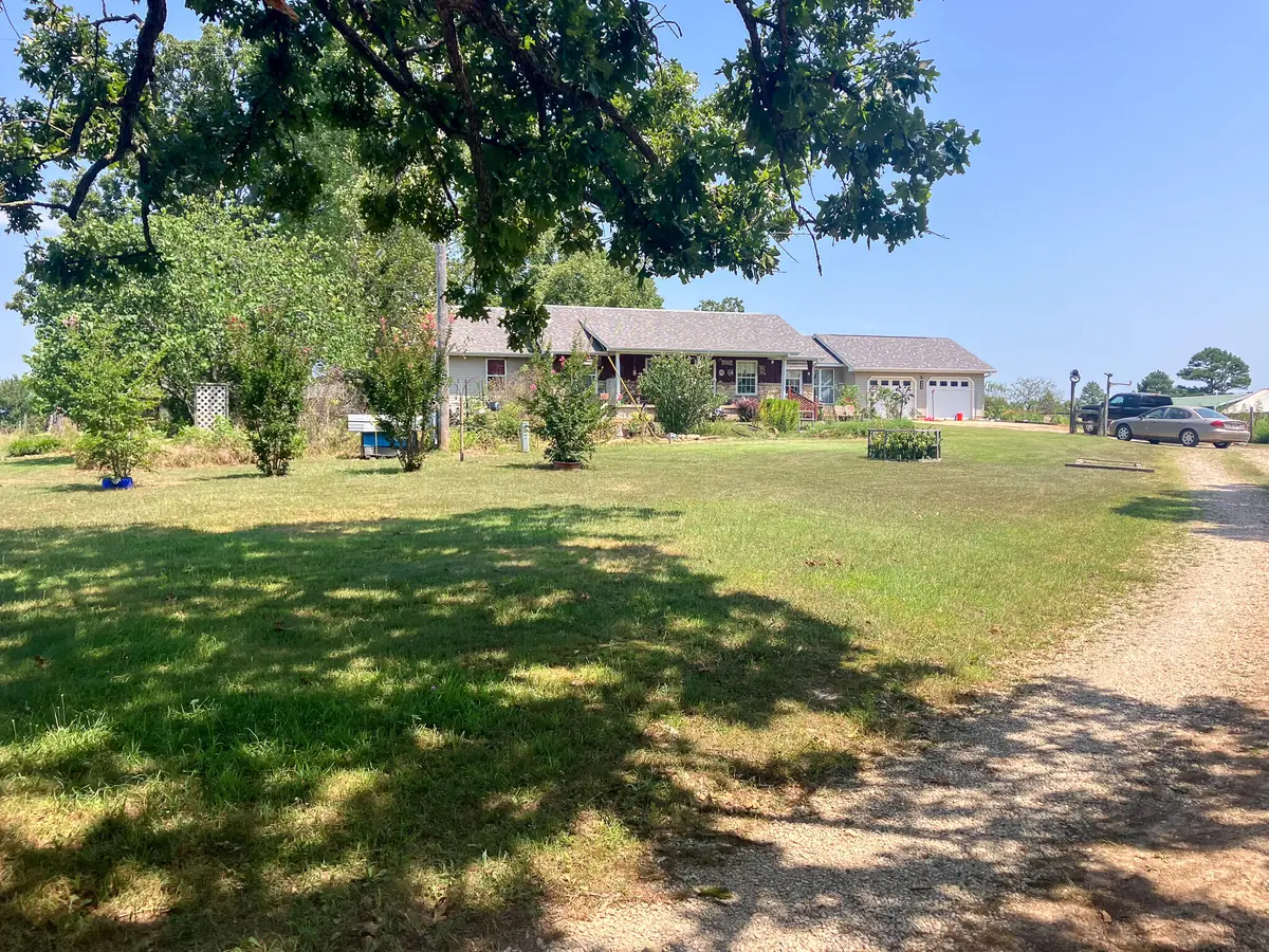 5829 County Road 464, Birch Tree, MO 65438 - #1