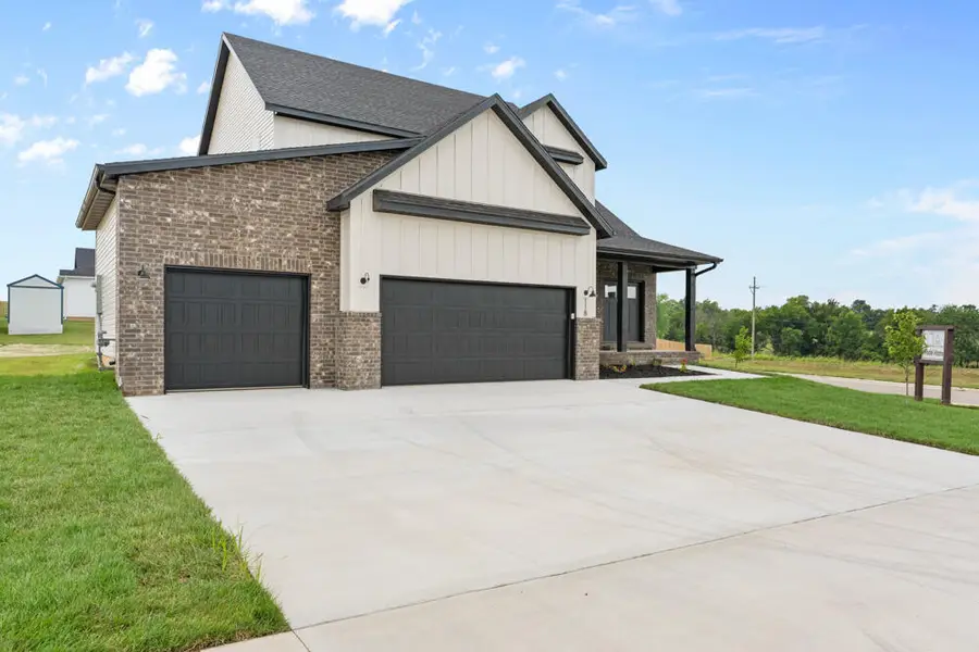 118 E Clayton Lane, Republic, MO 65738 - #2