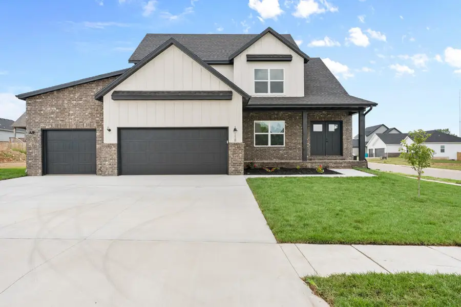 118 E Clayton Lane, Republic, MO 65738 - #3