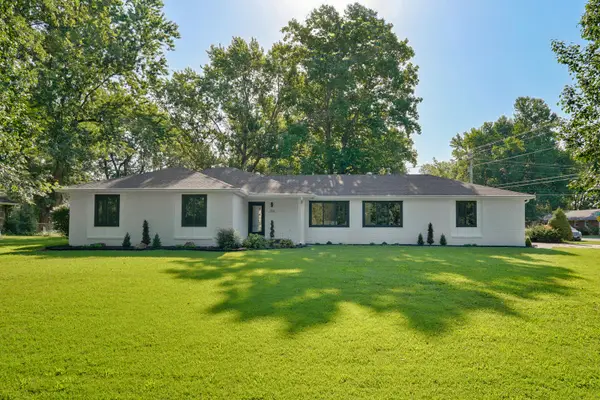 5754 S Fair Oak Road, Springfield, MO 65810