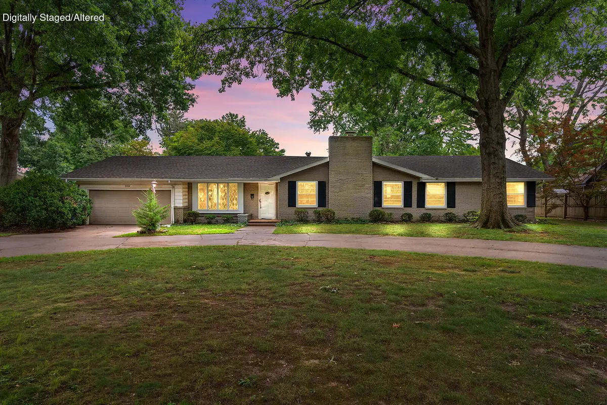 2266 S Meadowview Avenue, Springfield, MO 65804 - #1