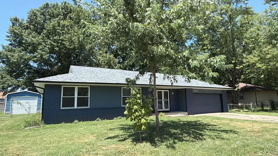 2633 S Weaver Avenue, Springfield, MO 65807 - #2