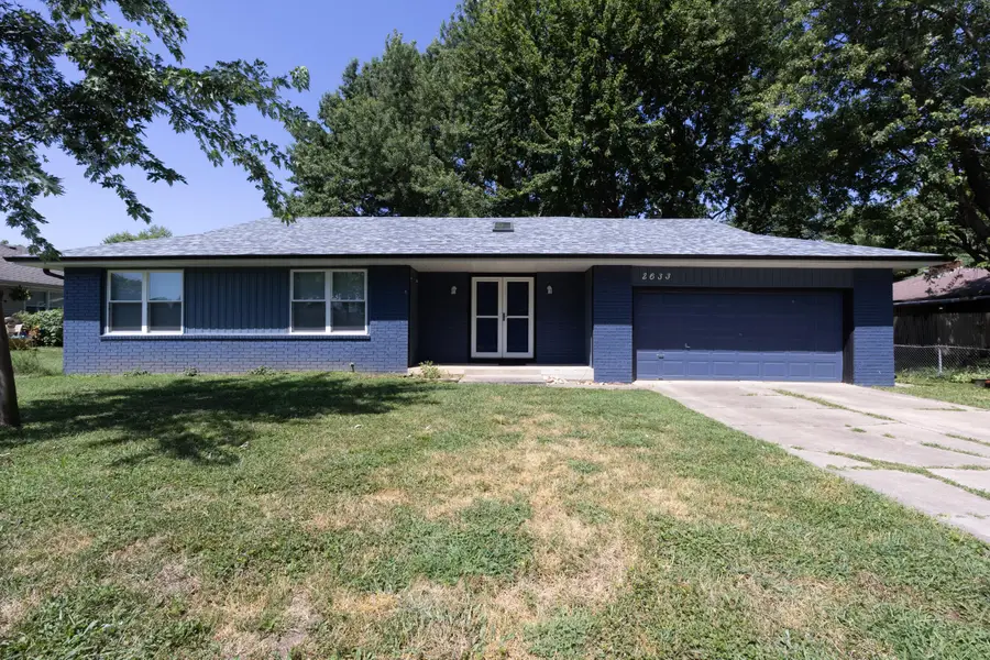 2633 S Weaver Avenue, Springfield, MO 65807 - #3