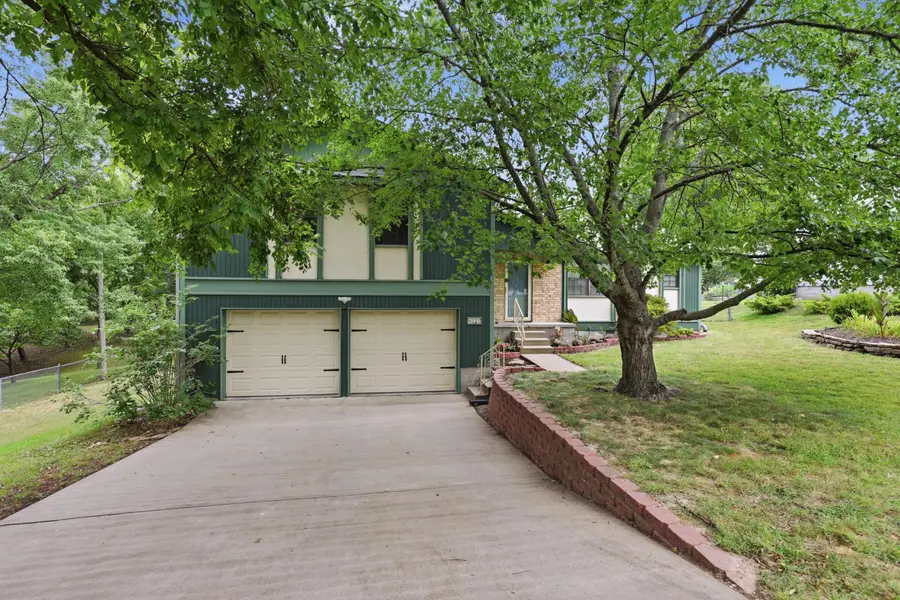 4321 S Sergeant Avenue, Joplin, MO 64804 - #2