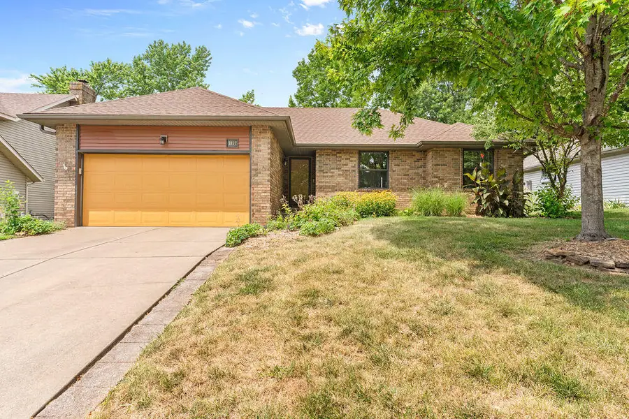 3837 S Parklane Avenue, Springfield, MO 65807 - #2