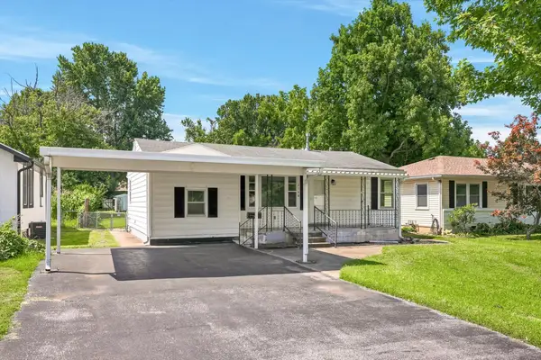 2148 E Walnut Street, Springfield, MO 65802