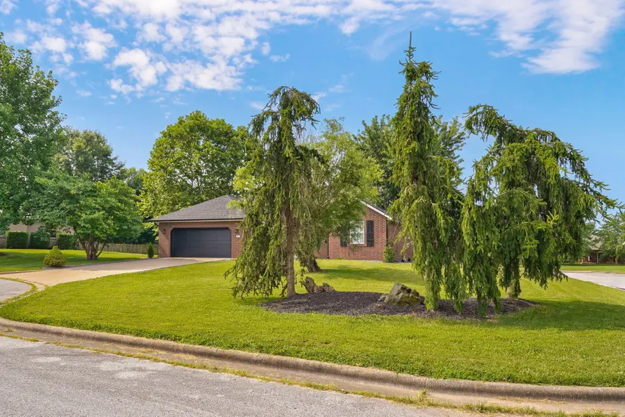 5702 N 13th Avenue, Ozark, MO 65721 - #3