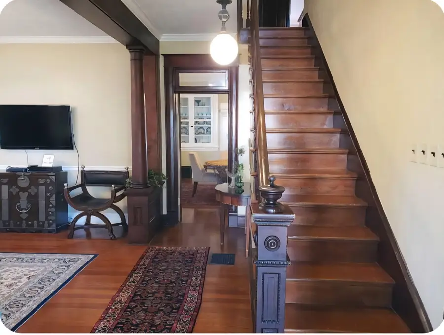 202 E Robertson Street, Ozark, MO 65721 - #3