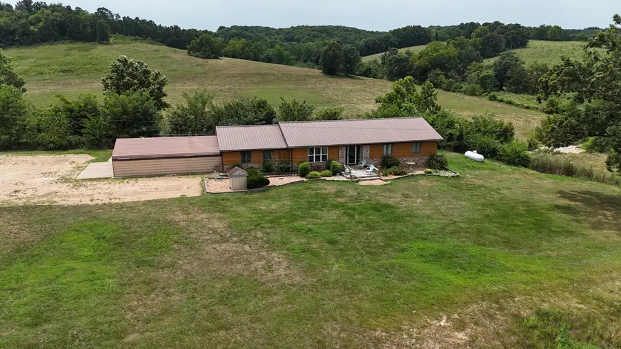 4944 Harlin Street, Norwood, MO 65717 - #2