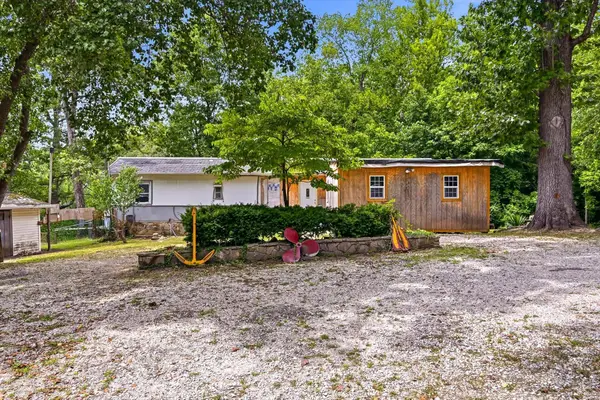 342 Willie Oaks Road, Forsyth, MO 65653