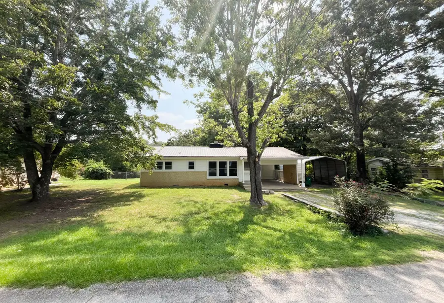 420 Brewer Street, Thayer, MO 65791 - #2