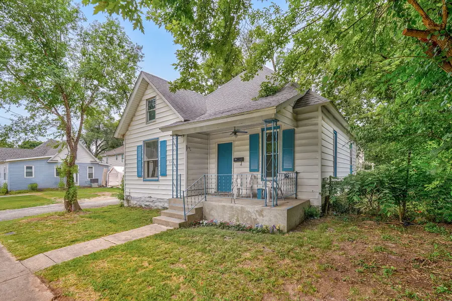 521 W Harrison Street, Springfield, MO 65806 - #2