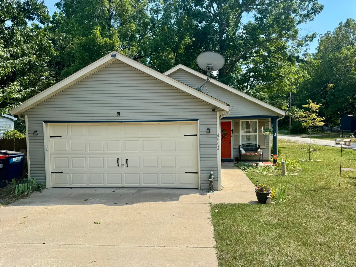4002 E Gate Road, Merriam Woods, MO 65740 - #1