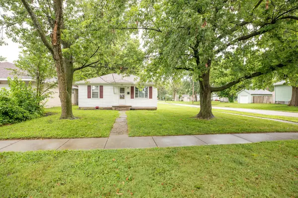 1401 W Florida Street, Springfield, MO 65803