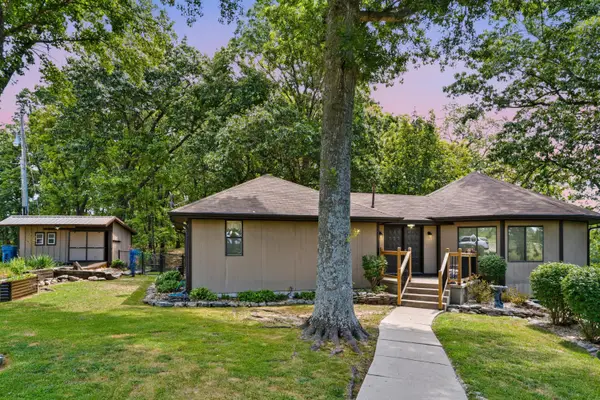 218 Reno Hollow Road, Spokane, MO 65754