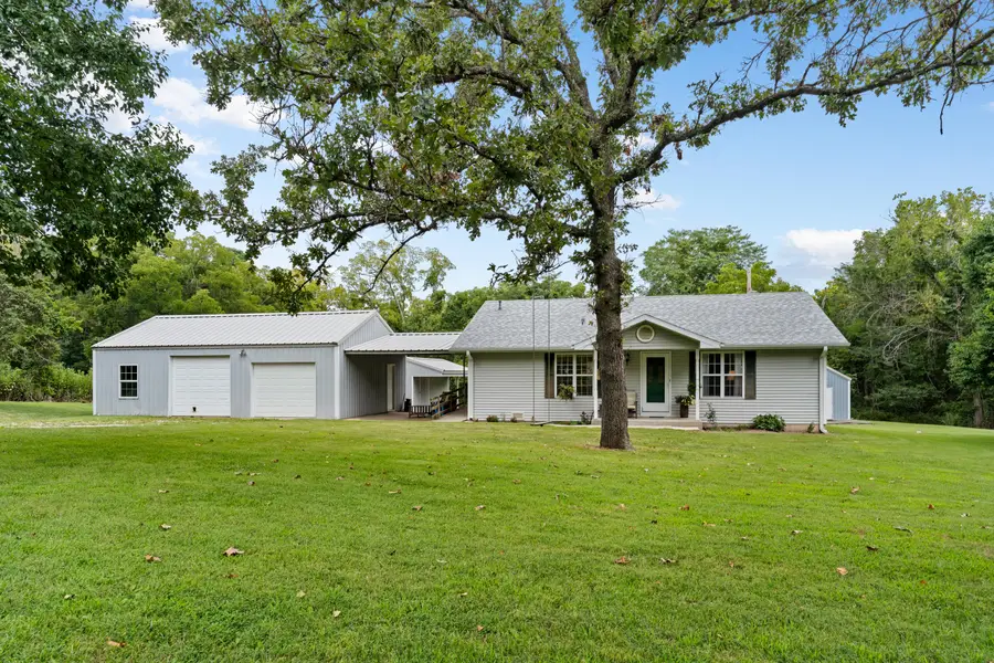 951 Goldfinch Road, Marshfield, MO 65706 - #2