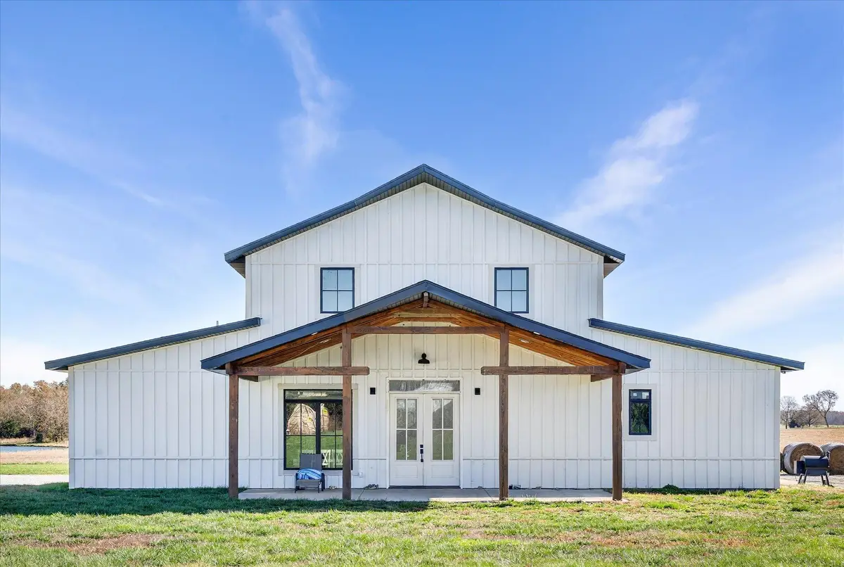 6752 N Farm Road 141, Springfield, MO 65803 - #1