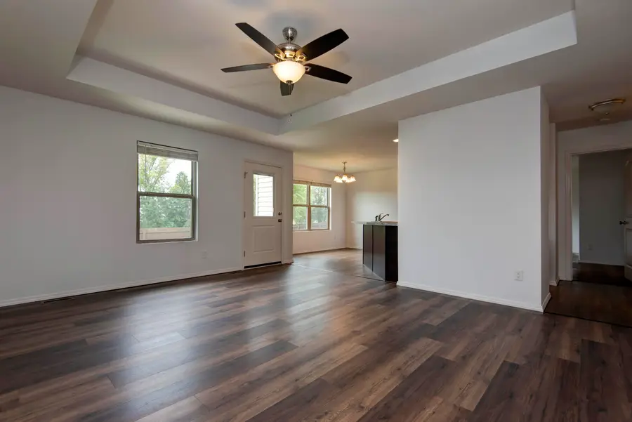 276 W Picardy Street, Republic, MO 65738 - #2