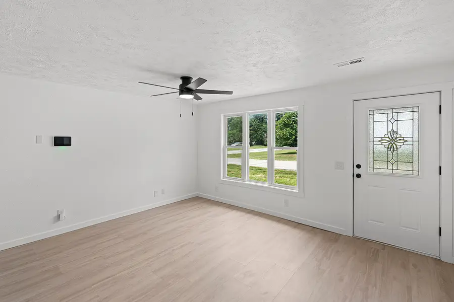 205 S Pine Street, Billings, MO 65610 - #3