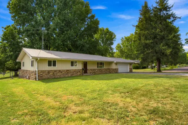 1314 7th Street, Monett, MO 65708