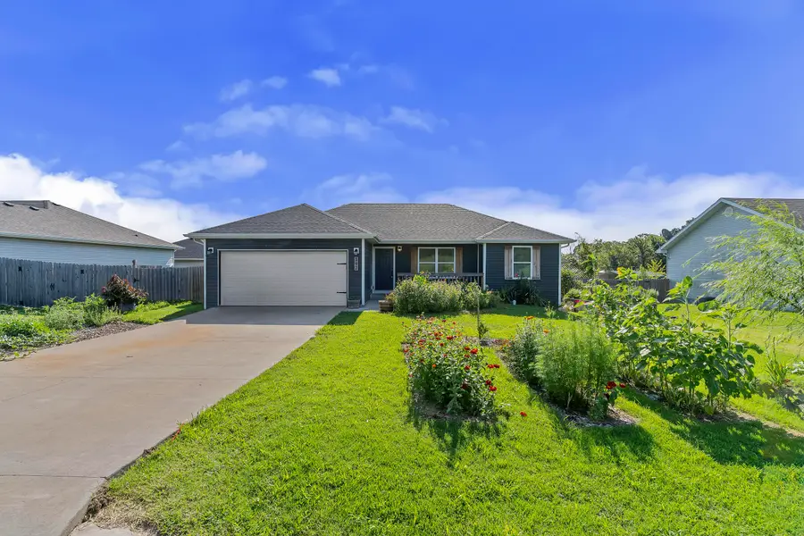 392 Pirate Lane, Pleasant Hope, MO 65725 - #2