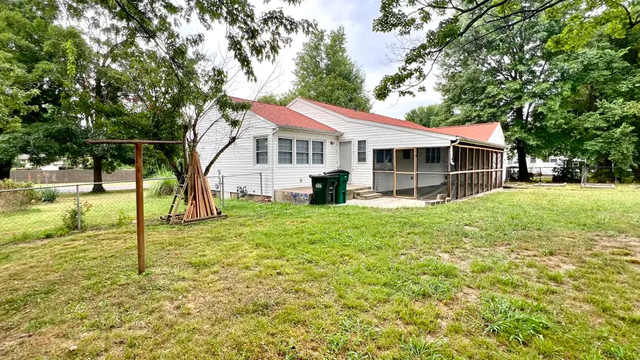 502 W County Street, Monett, MO 65708 - #2
