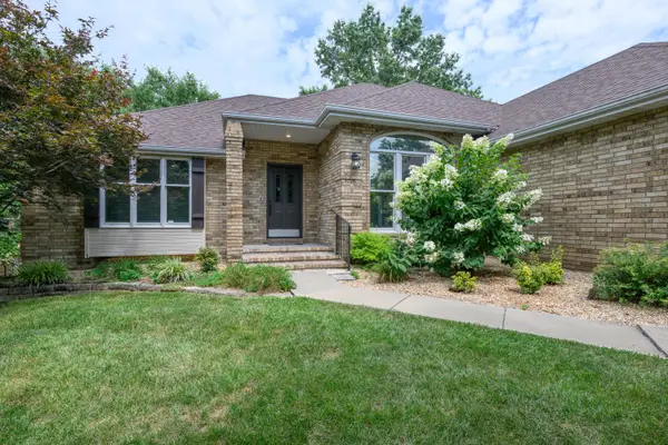 4602 S Forest Avenue, Springfield, MO 65810