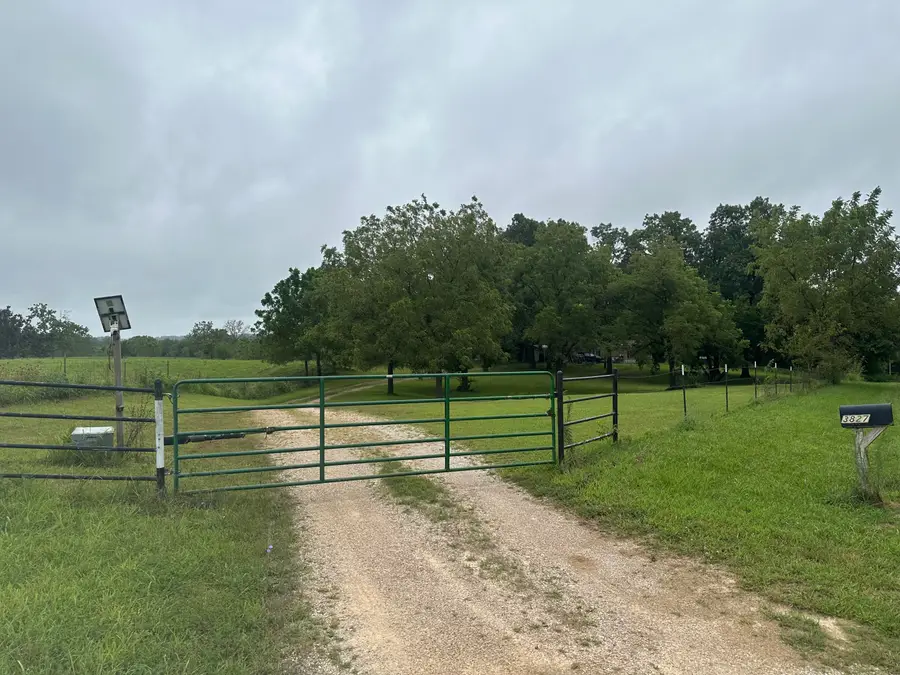 3827 Gravel Point Road, Mountain Grove, MO 65711 - #2