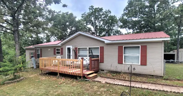 3005 Wren Road, Merriam Woods, MO 65740