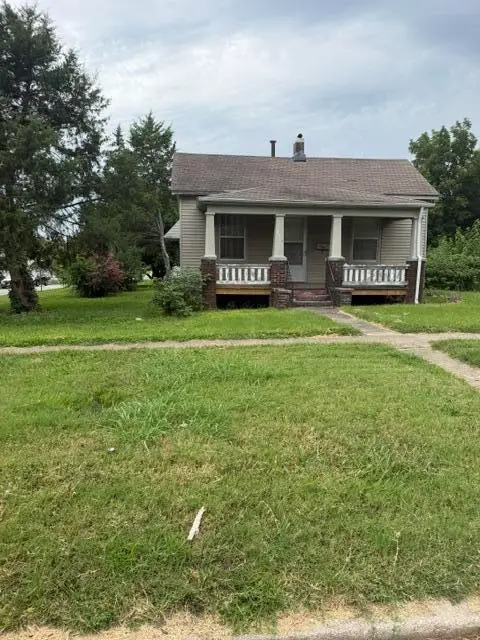 1703 N Washington Avenue, Springfield, MO 65803