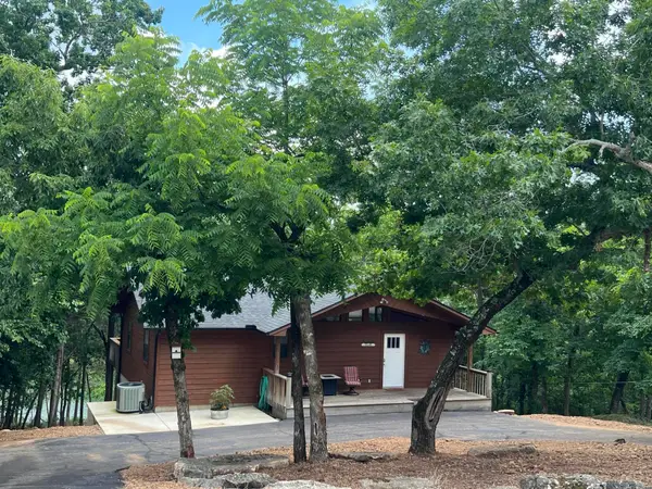 21420 Farm Road 2267, Eagle Rock, MO 65641