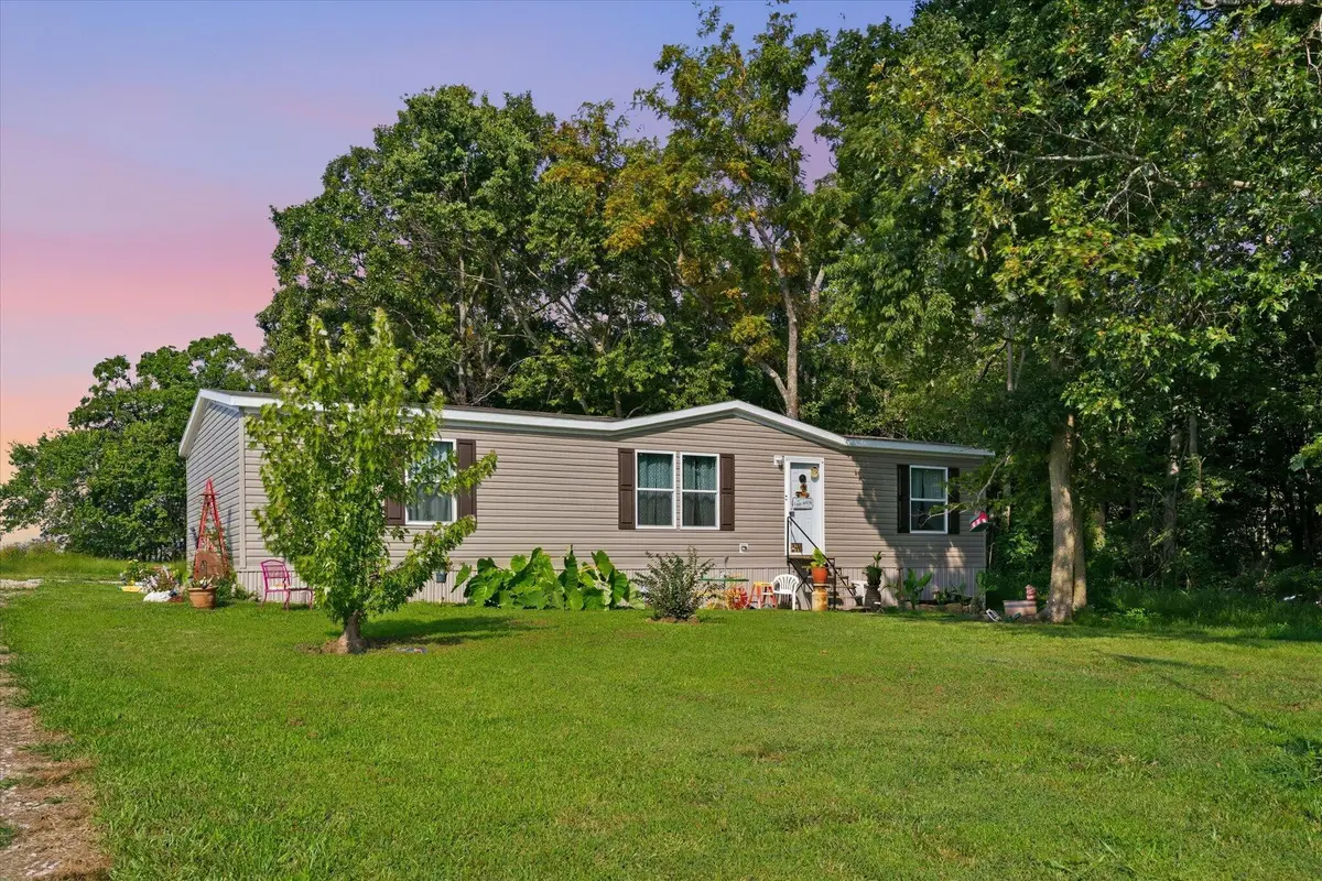 1274 E Dade 14, Aldrich, MO 65601 - #1