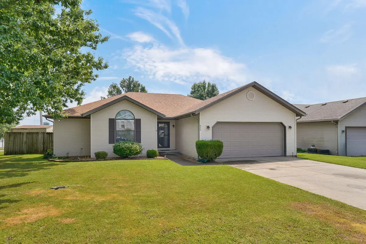826 S Chinkapin Avenue, Nixa, MO 65714 - #1