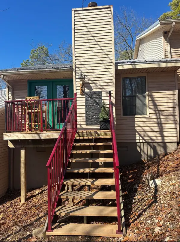 225 Ozark Mountain Resort Drive #Building 11 Unit 43, Kimberling City, MO 65686