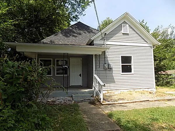 2111 N Newton Avenue, Springfield, MO 65803