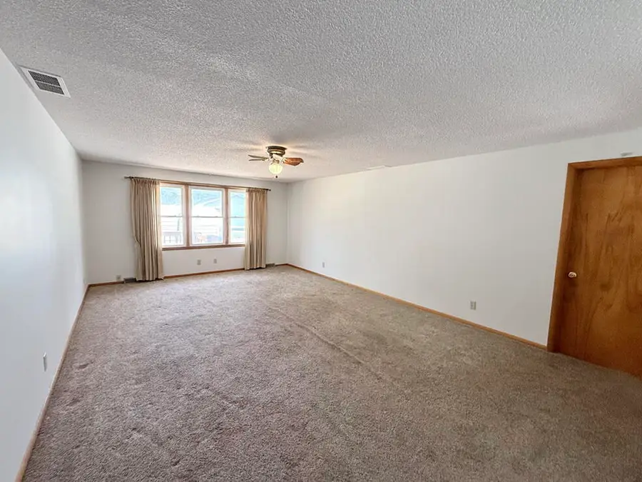 1409 S State Highway 32, El Dorado Springs, MO 64744 - #2