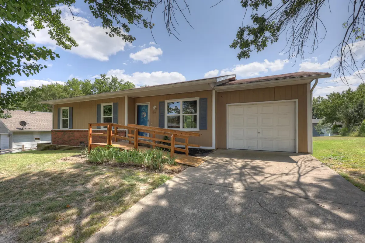 1308 Kimberly Lane, Carthage, MO 64836 - #1