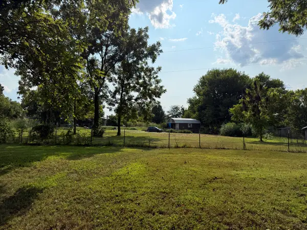 925 County Road 6140, Dora, MO 65637