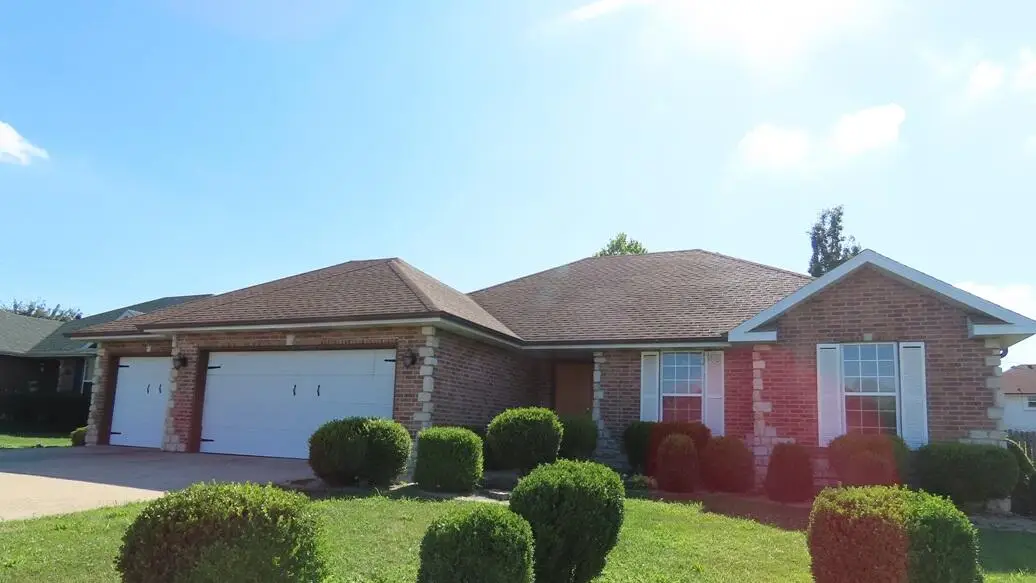 3877 S Cottage Avenue, Springfield, MO 65807 - #1