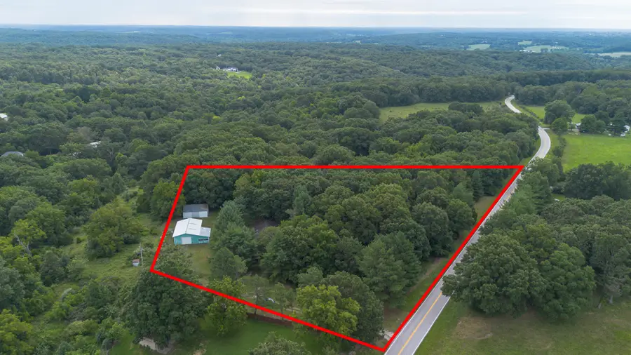 9079 E Division Street, Strafford, MO 65757 - #2