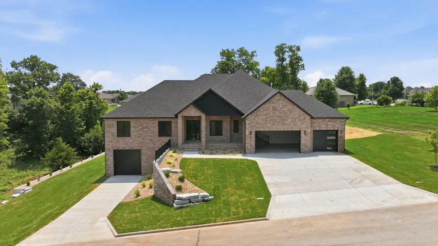 838 W Regello Drive, Nixa, MO 65714 - #2