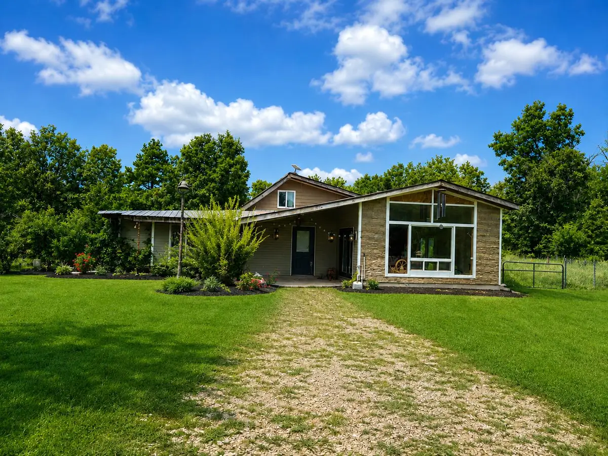 1624 County Road 434, Birch Tree, MO 65438 - #1