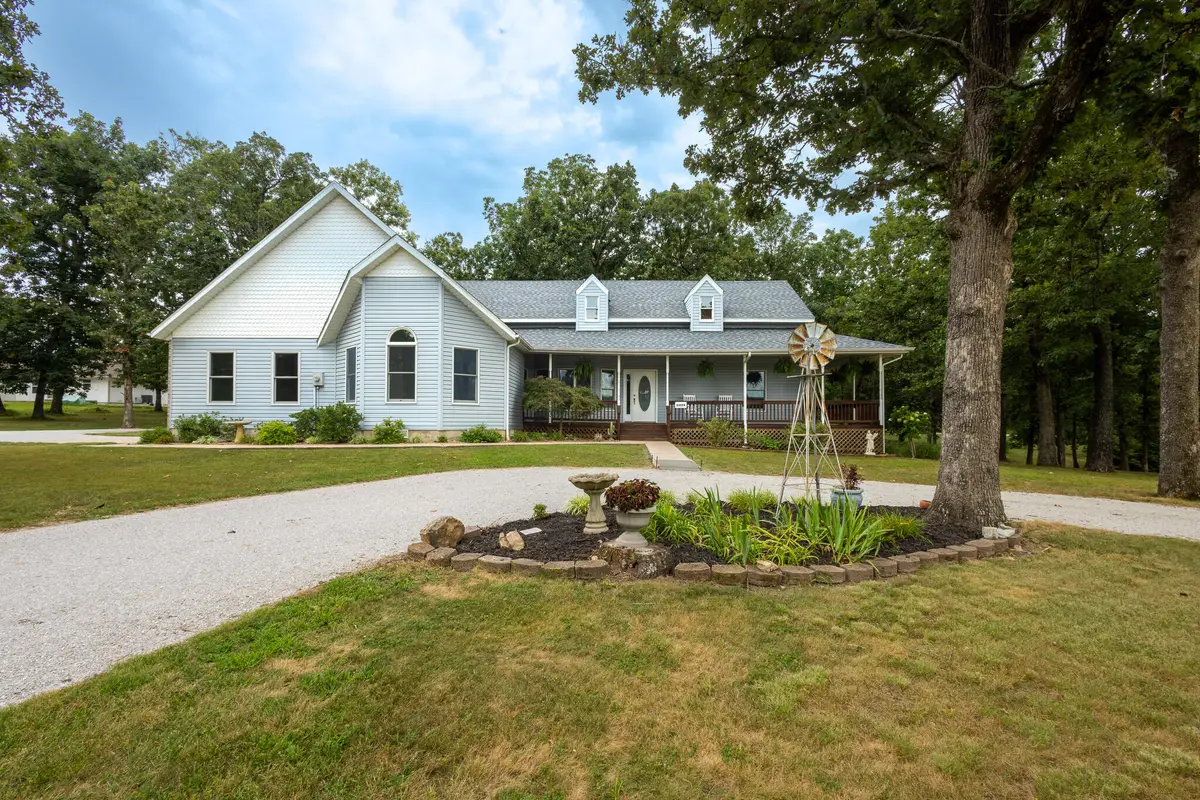 23024 Lawrence 1200, Aurora, MO 65605 - #1
