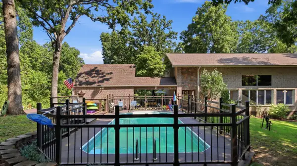 1301 County Road 6020, West Plains, MO 65775